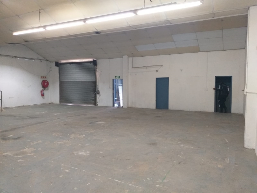 To Let Commercial Property for Rent in Paarden Eiland Western Cape